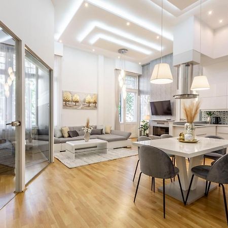 Luxurious & Spacious Downtown Residence In Liszt Ferenc Square Budapest Extérieur photo