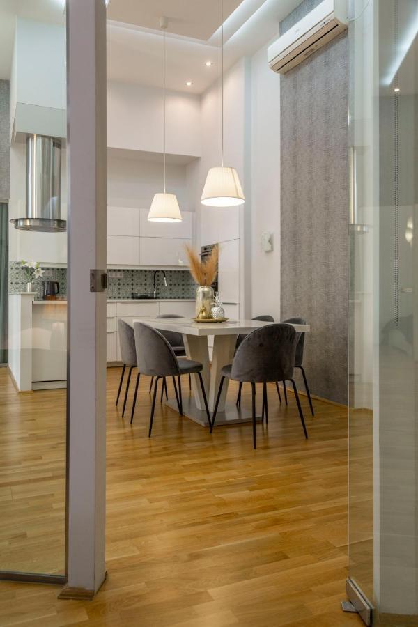 Luxurious & Spacious Downtown Residence In Liszt Ferenc Square Budapest Extérieur photo